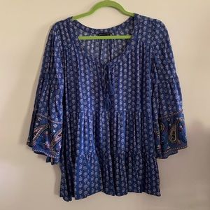 American Eagle paisley print flowy blouse.